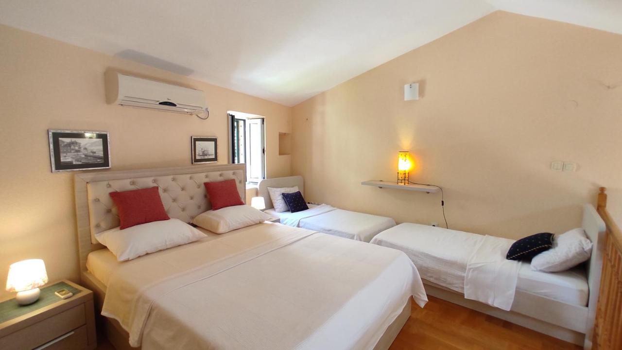 Gudelj Apartments ペラスト エクステリア 写真